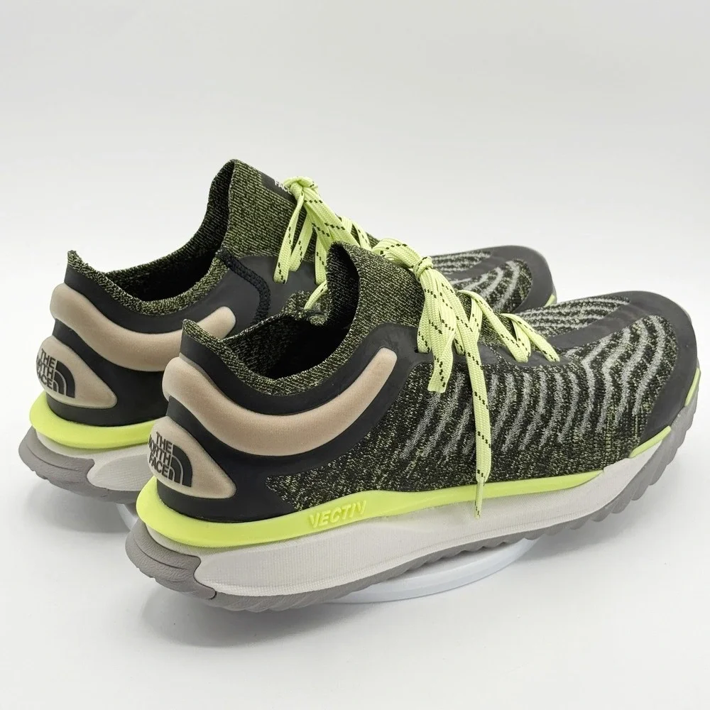 The North Face Mens‎ Vectiv Escape Knit Trail Shoe Size 9 Men Tea Green NEW